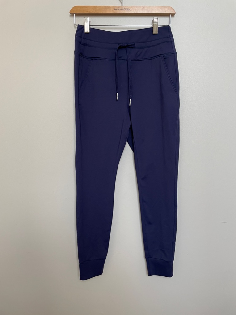 Halara Women’s Navy Jogger Pants with Drawstring Waist Size S